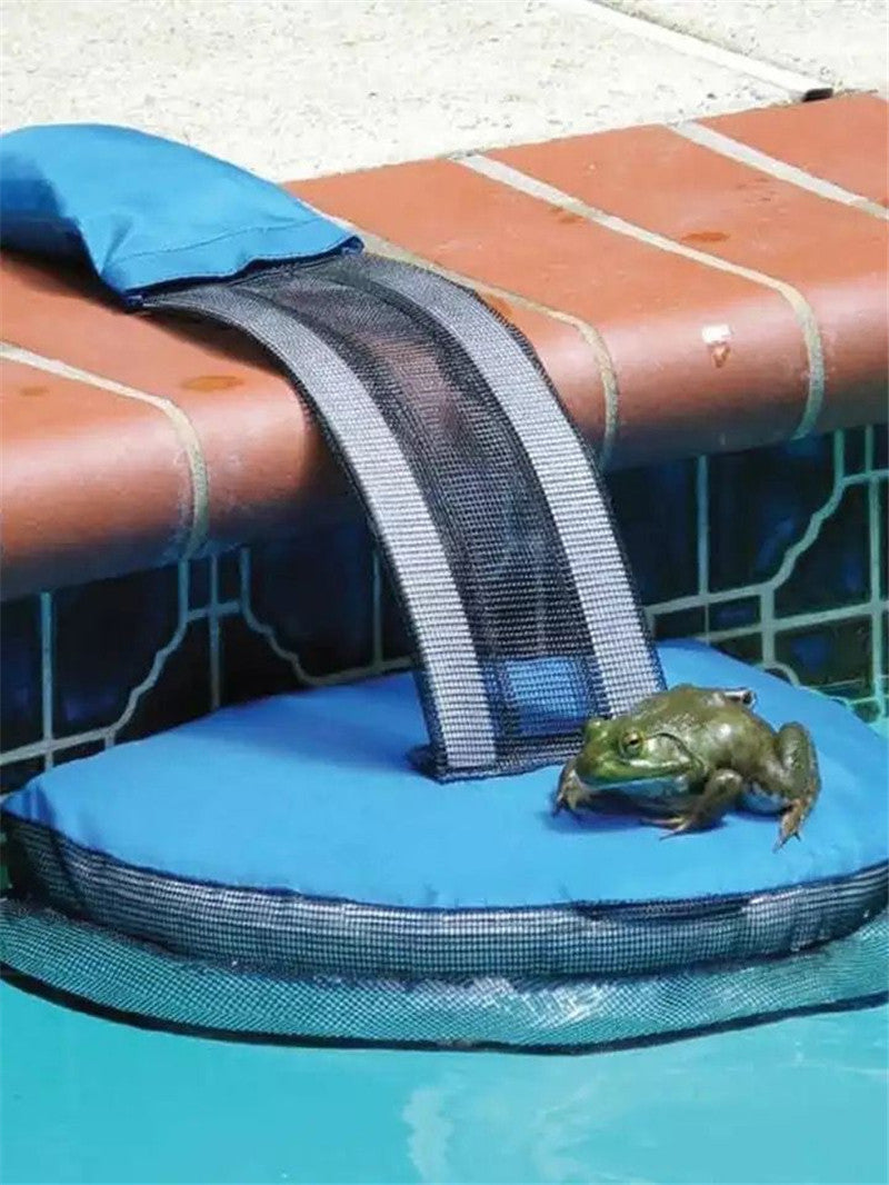 Pool Animal Rescue Ramp - Escape Route