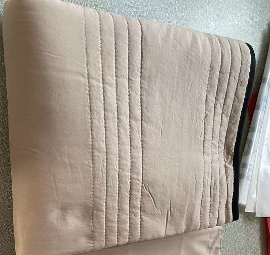 Cooling Summer Blanket - Air Conditioning Quilt