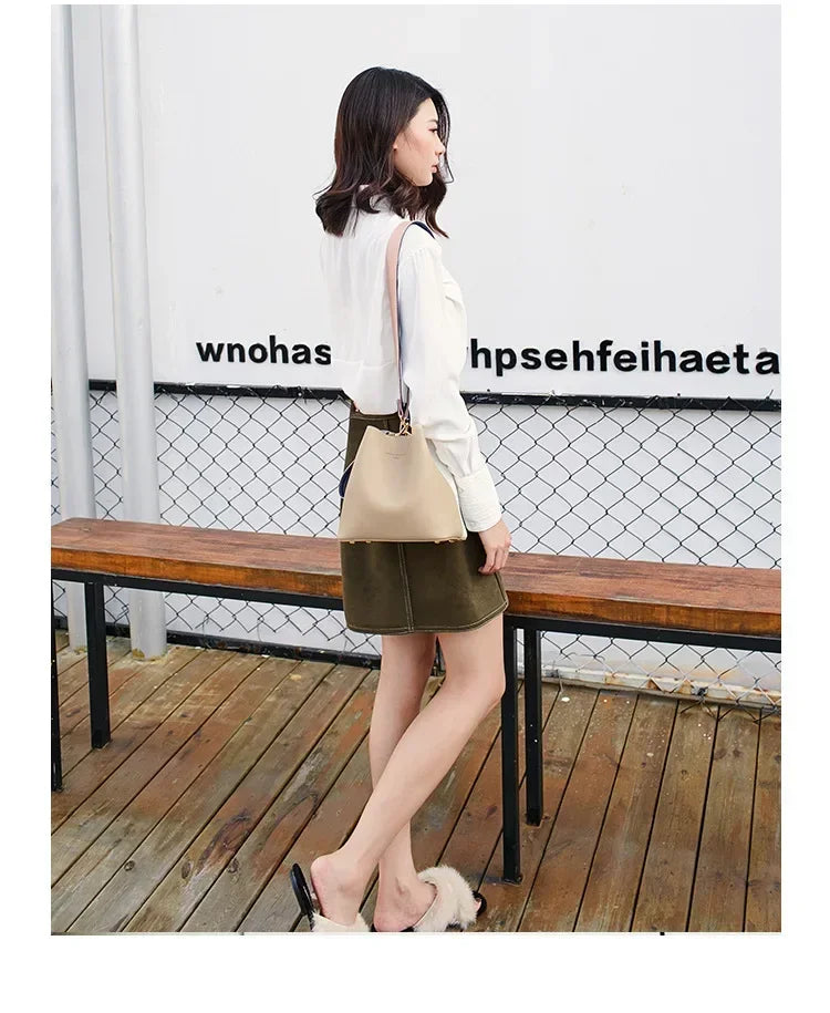 Fashionable PU Leather Bucket Bag