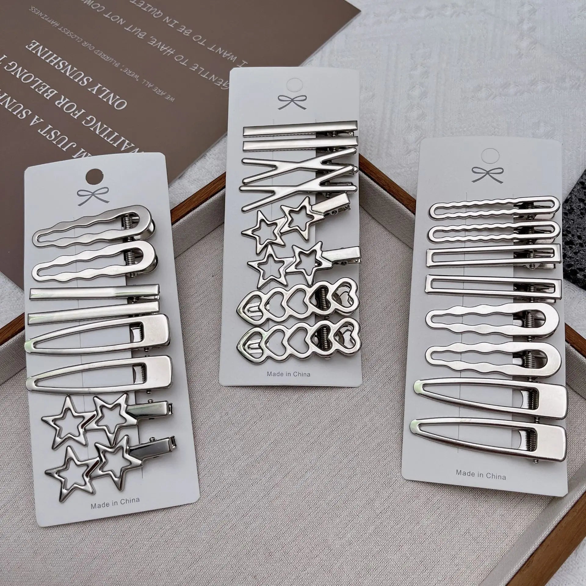 Hair Clips Set – Assorted Styles & Colours for Women & Girls