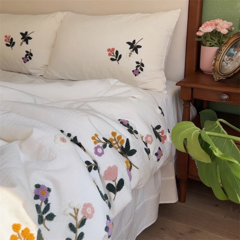 3 Pcs Premium Soft Duvet Cover Set - Embroidered Floral, Off-White