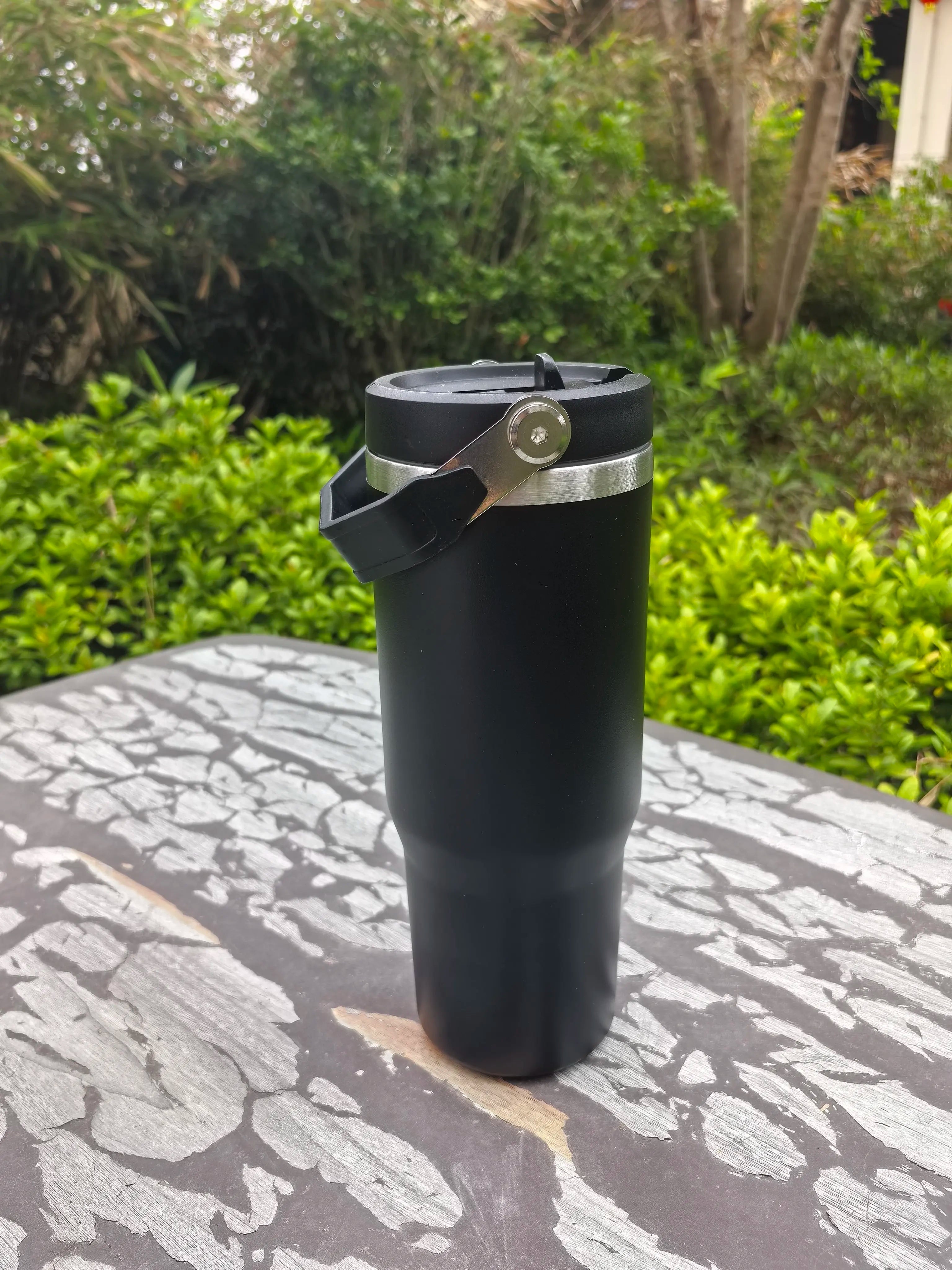 30oz Vacuum Insulated Stainless Steel Tumbler