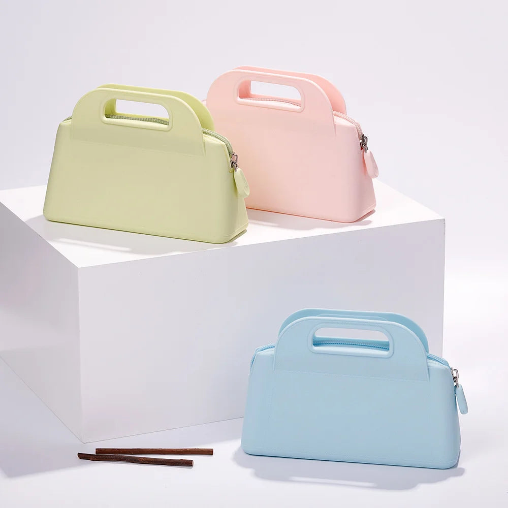 Silicone Hand-Held Cosmetic Bag