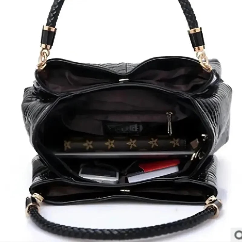 Women's Crocodile Print Shoulder Bag
