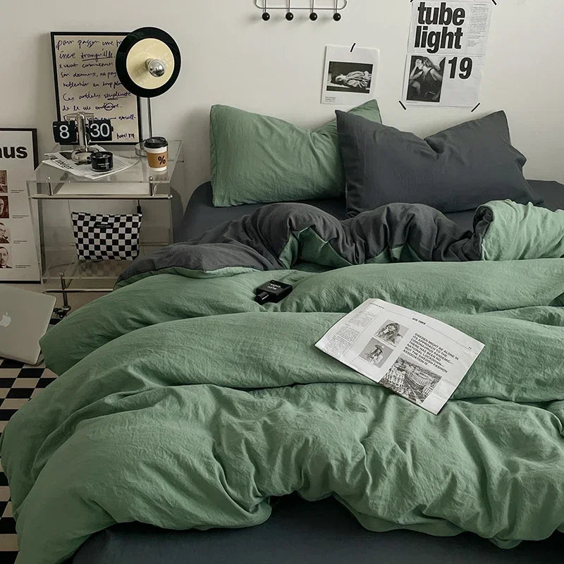 Duvet Cover with pillowcases and sheet
