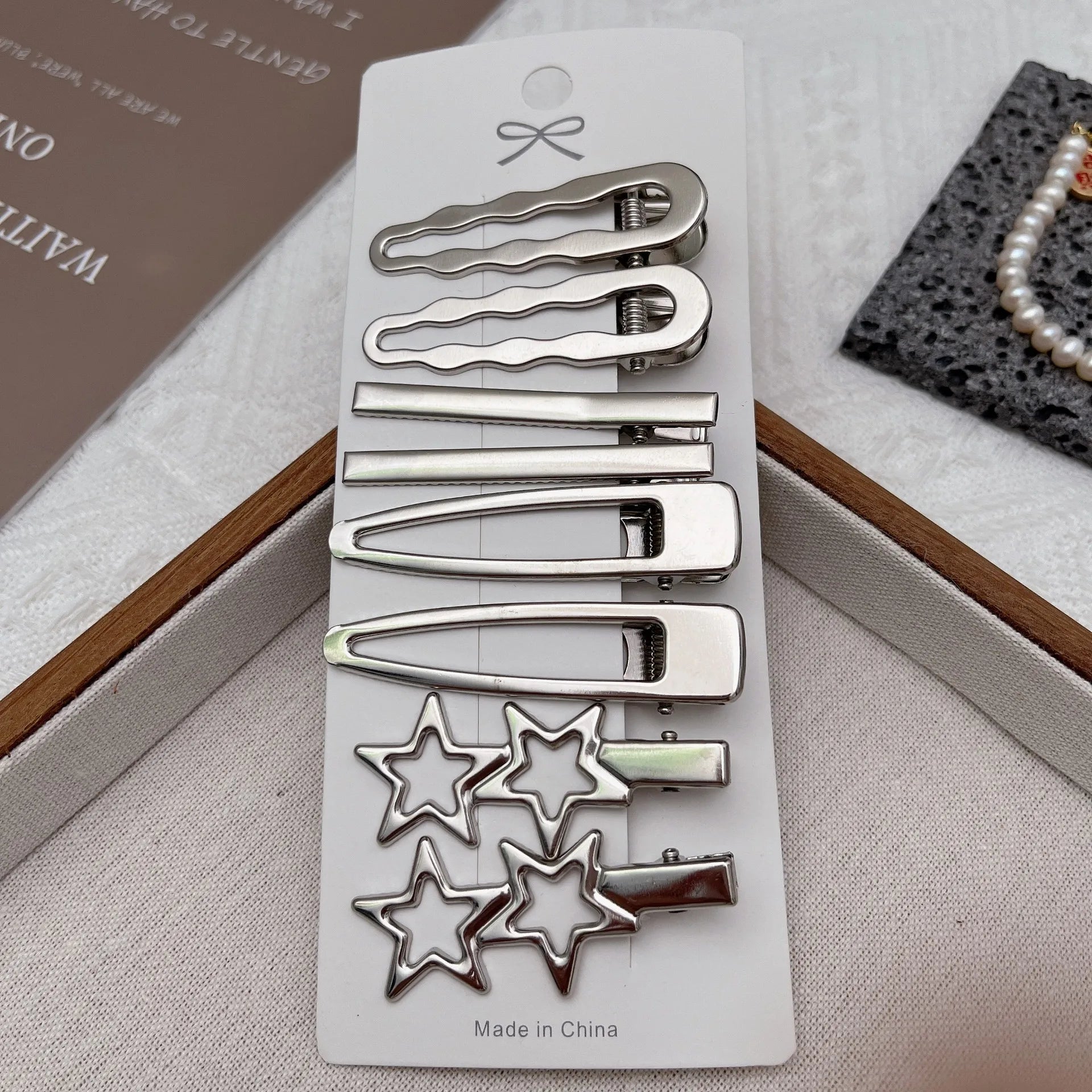 Hair Clips Set – Assorted Styles & Colours for Women & Girls