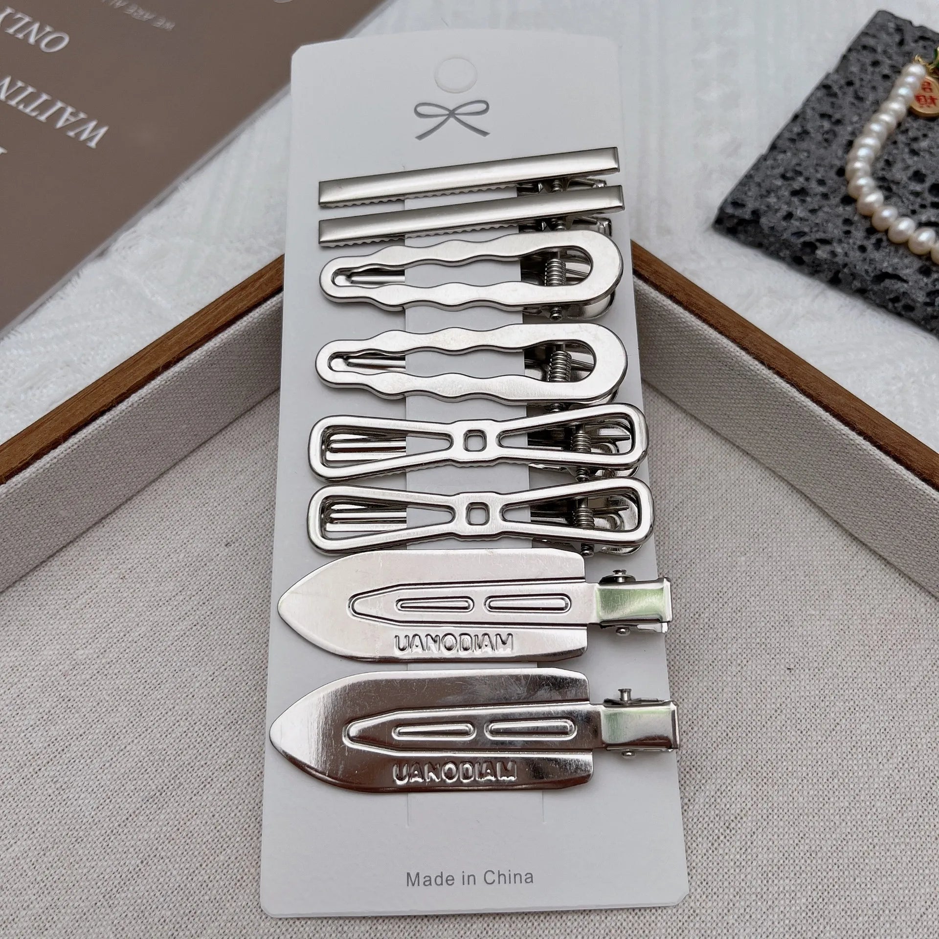 Hair Clips Set – Assorted Styles & Colours for Women & Girls