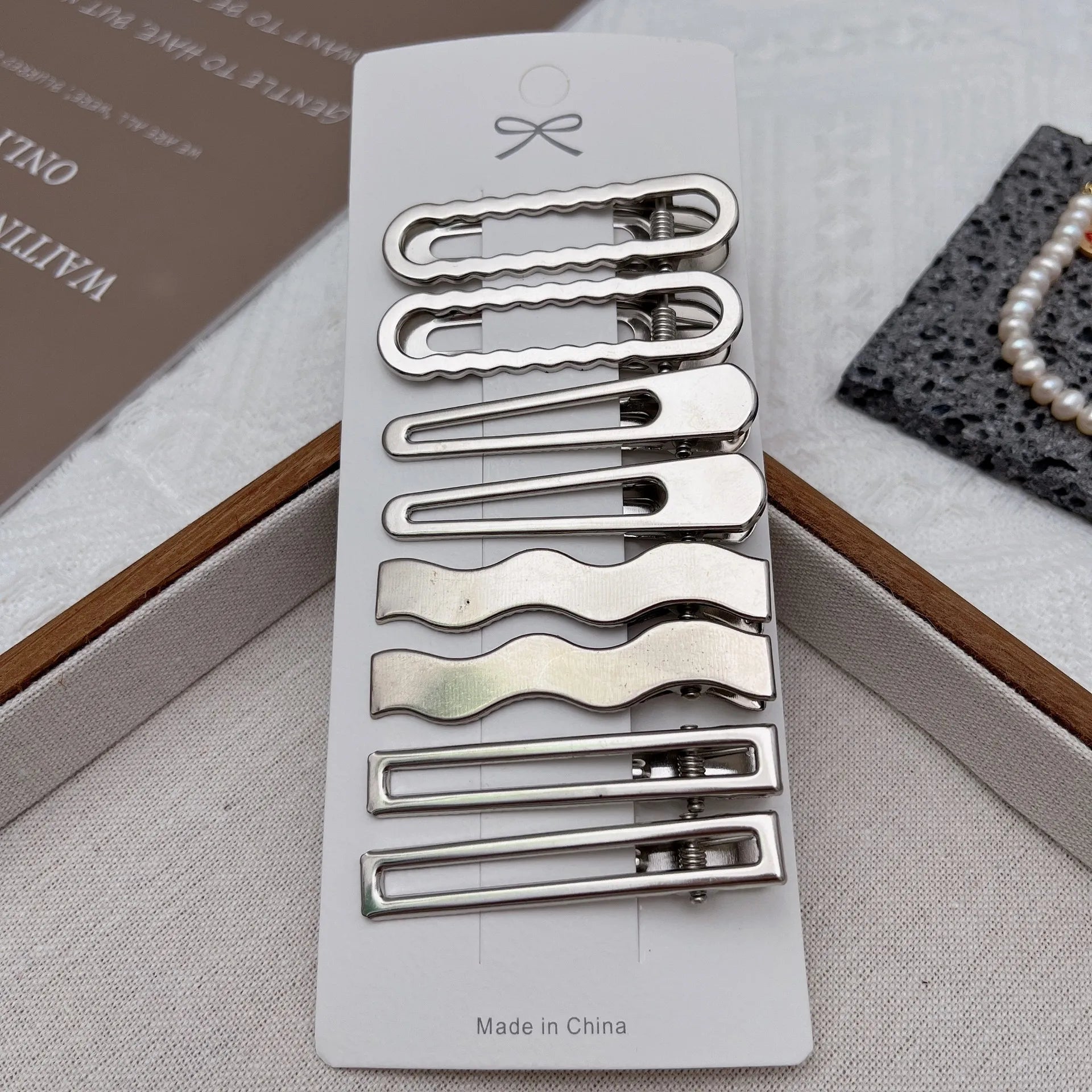 Hair Clips Set – Assorted Styles & Colours for Women & Girls