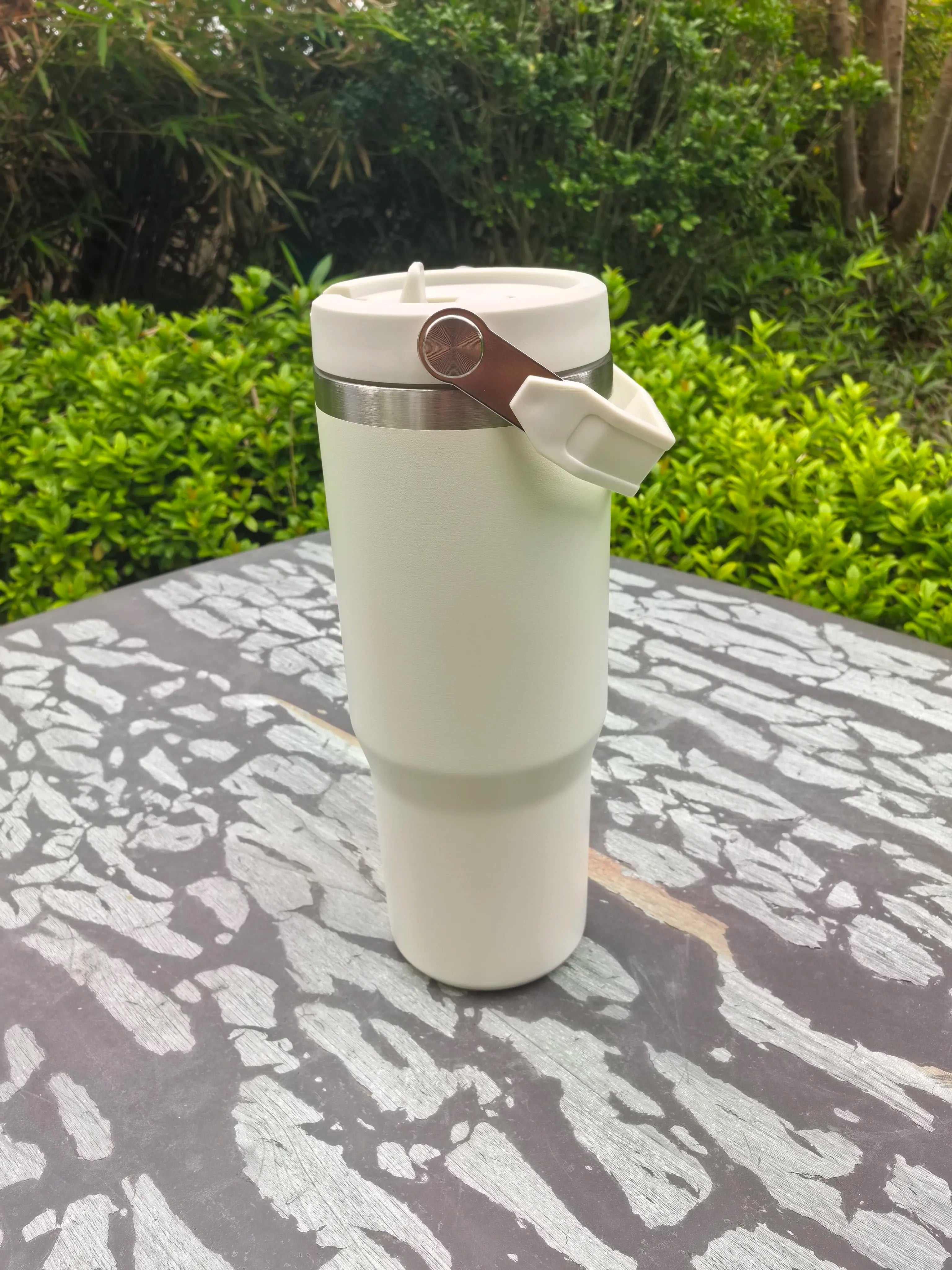 30oz Vacuum Insulated Stainless Steel Tumbler