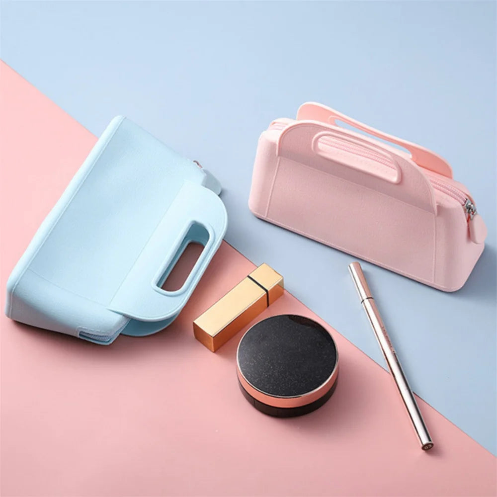 Silicone Hand-Held Cosmetic Bag