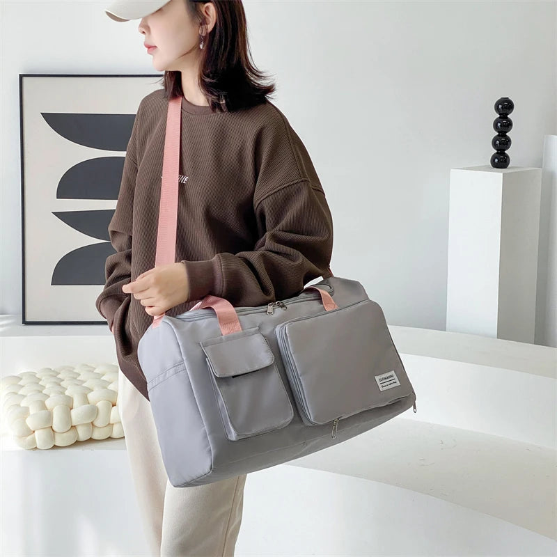 Duffle Bag with Shoe Compartment