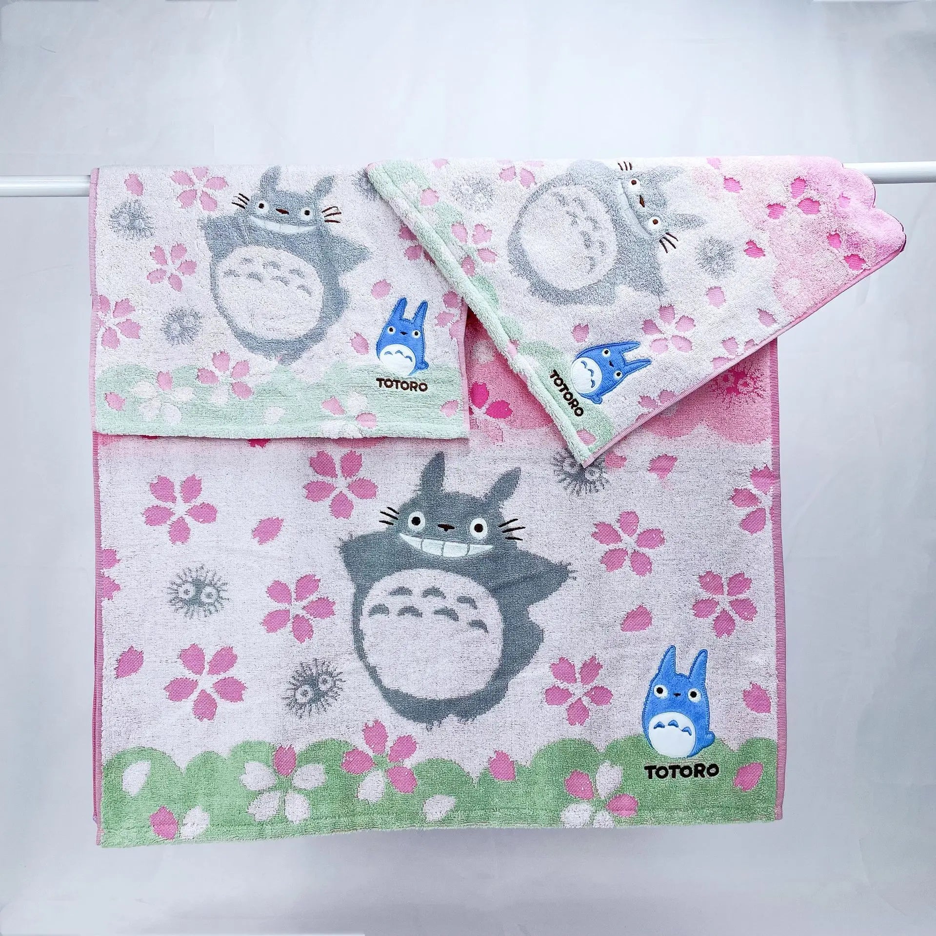 100% Cotton Embroidered Towels