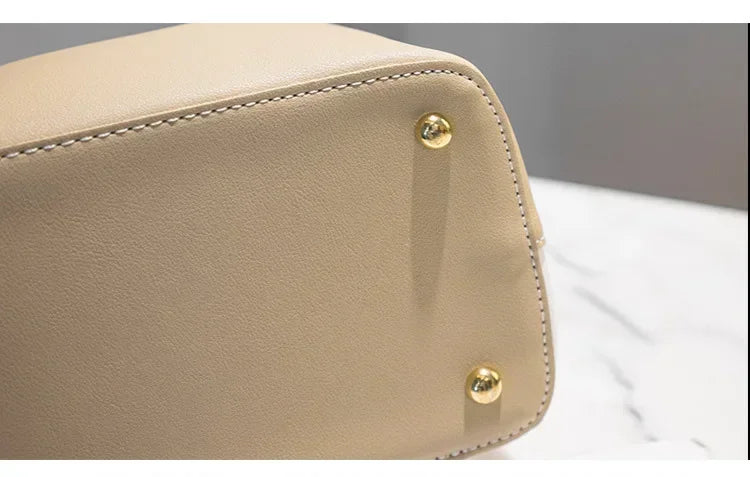 Fashionable PU Leather Bucket Bag