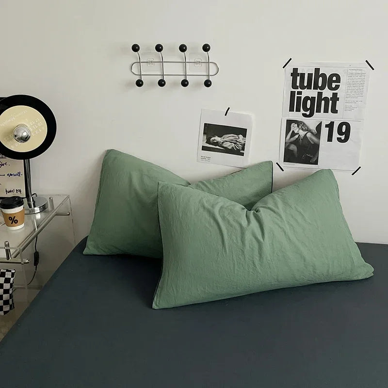 Duvet Cover with pillowcases and sheet
