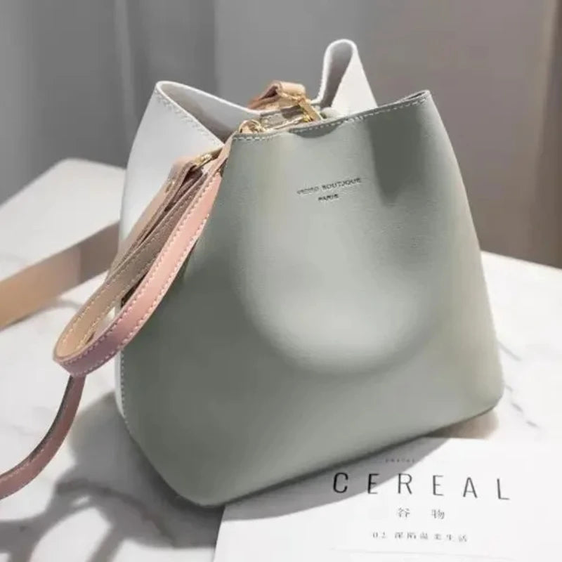 Fashionable PU Leather Bucket Bag