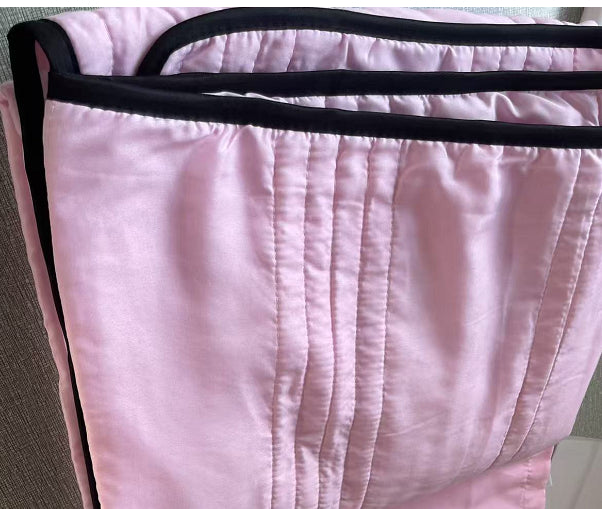 Cooling Summer Blanket - Air Conditioning Quilt